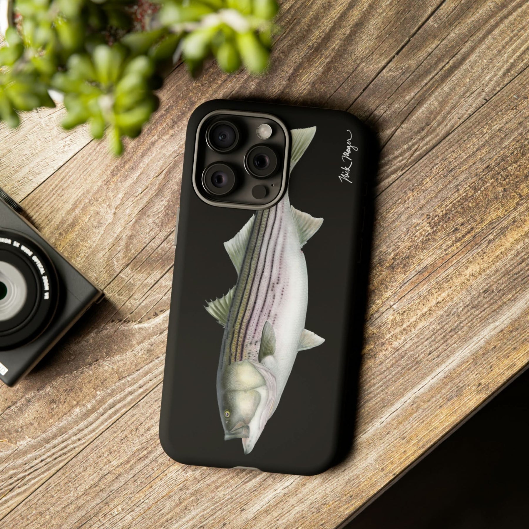 30lb Striper Black iPhone 15 Case