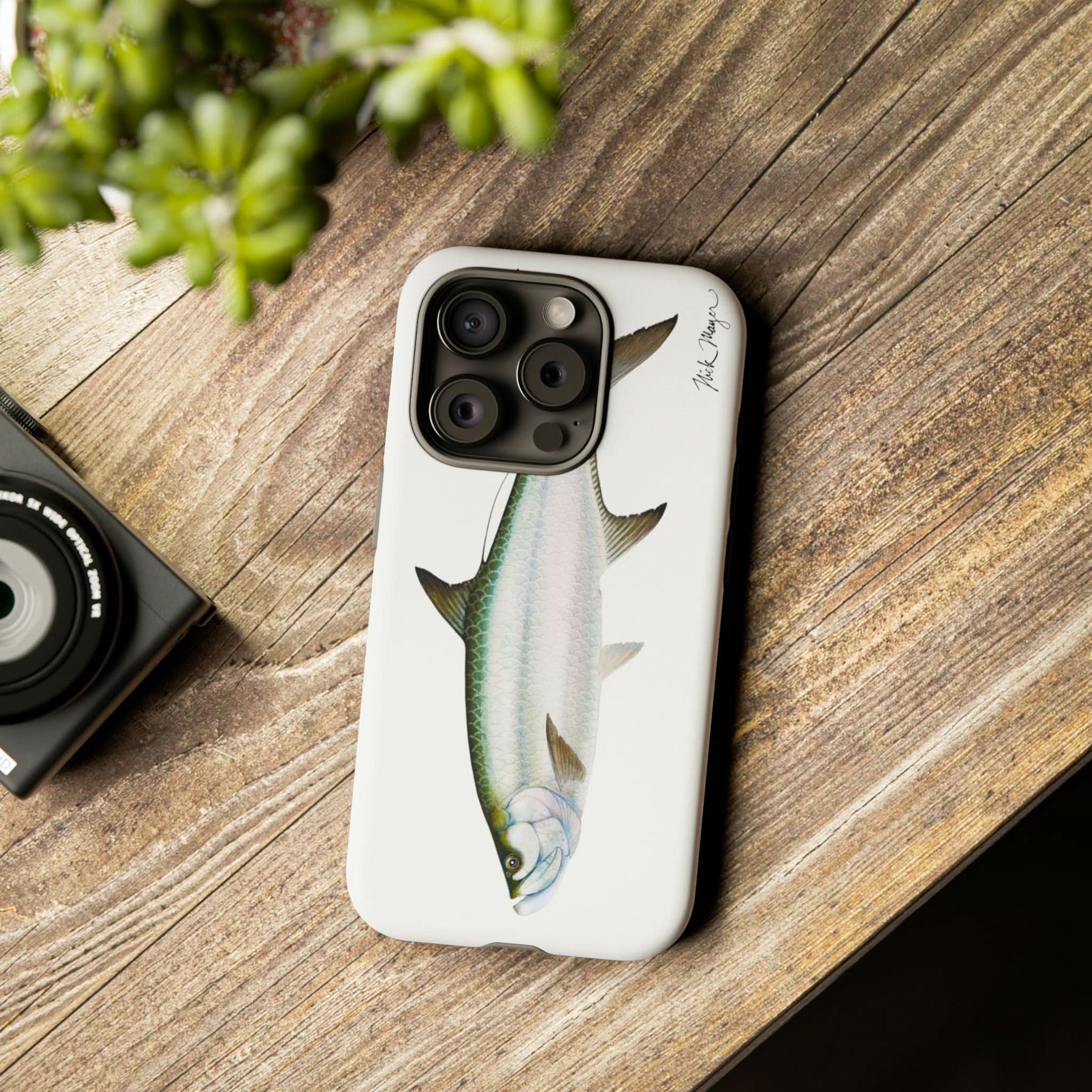 Tarpon iPhone 15 Case