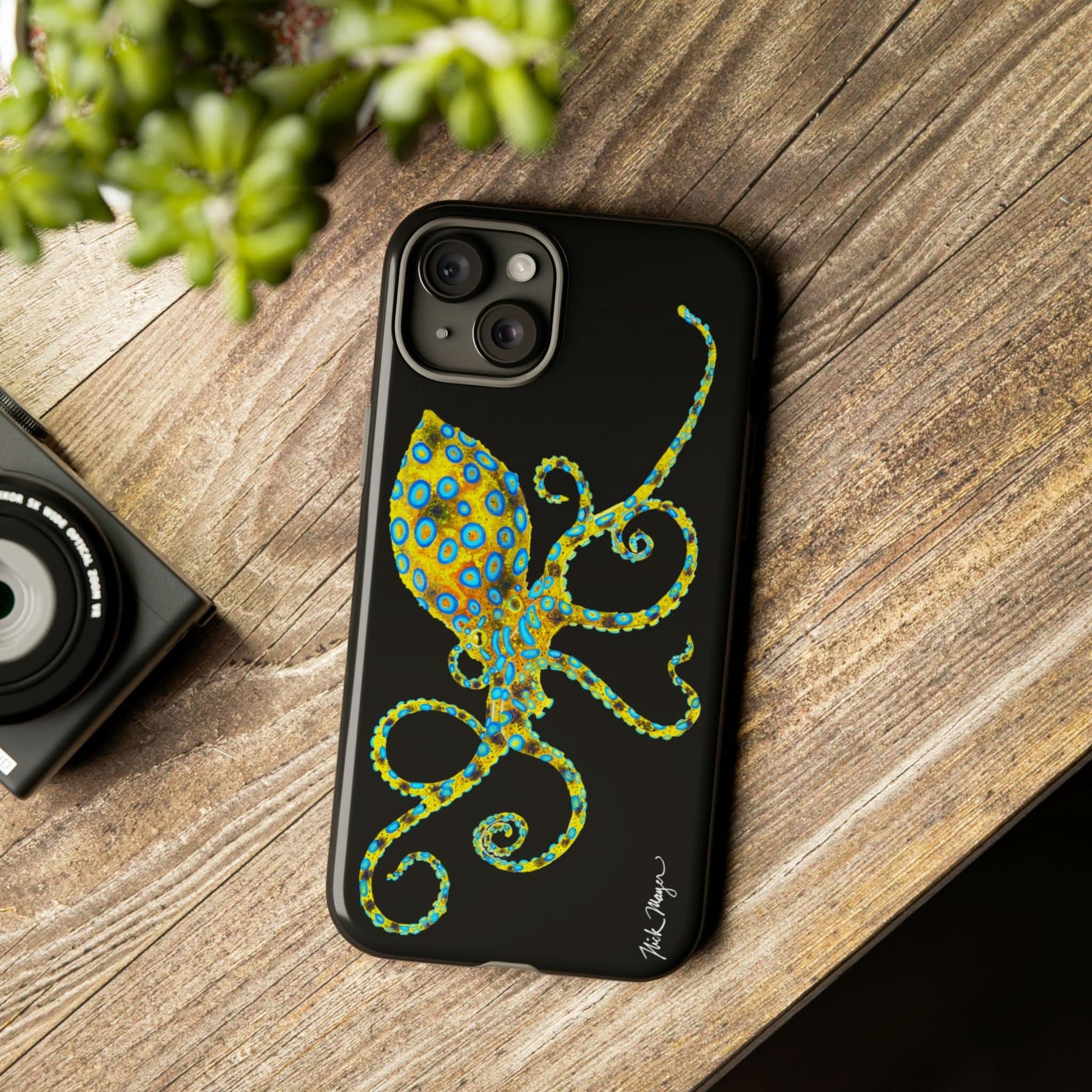 Blue Ringed Octopus Black iPhone 15 Case