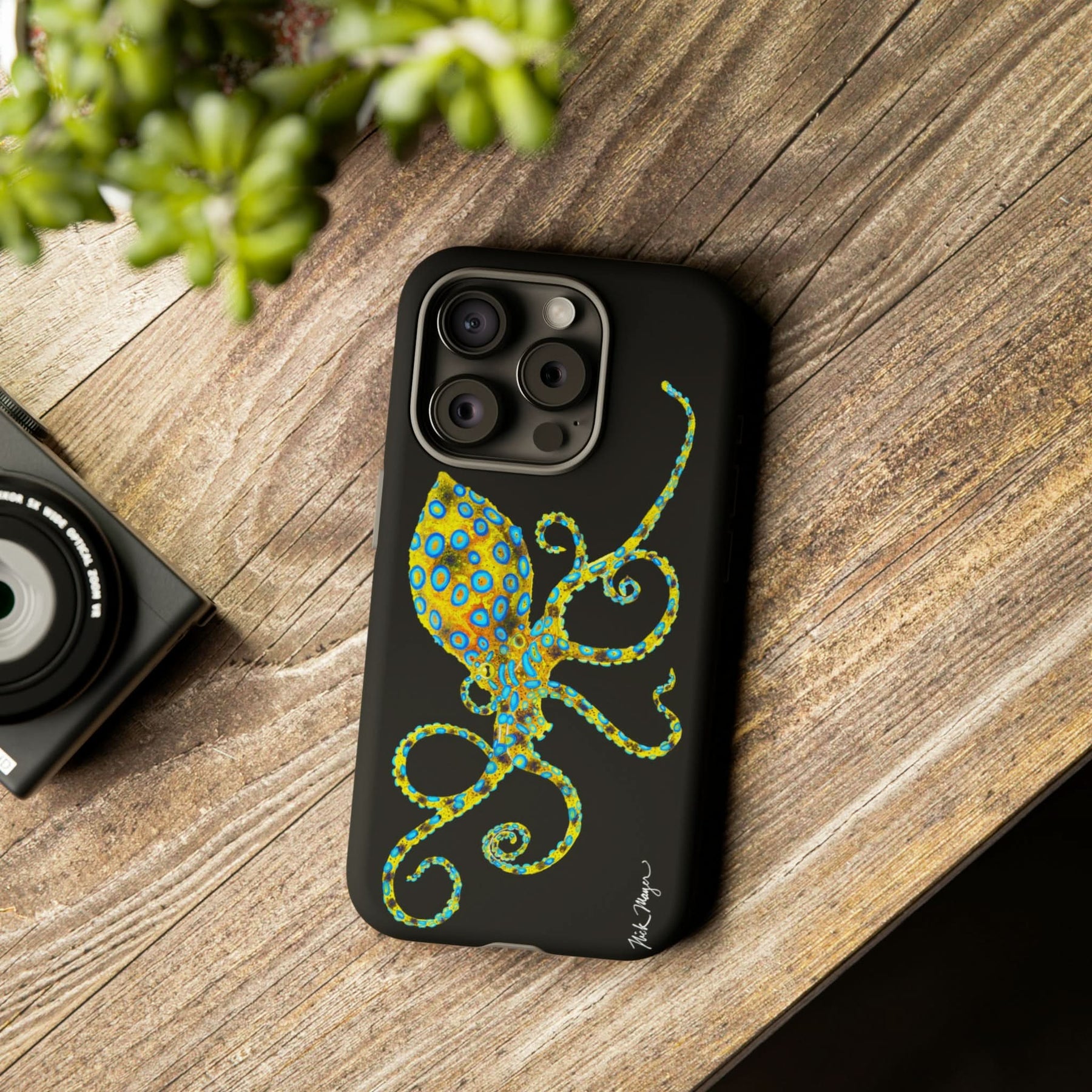 Blue Ringed Octopus Black iPhone 15 Case