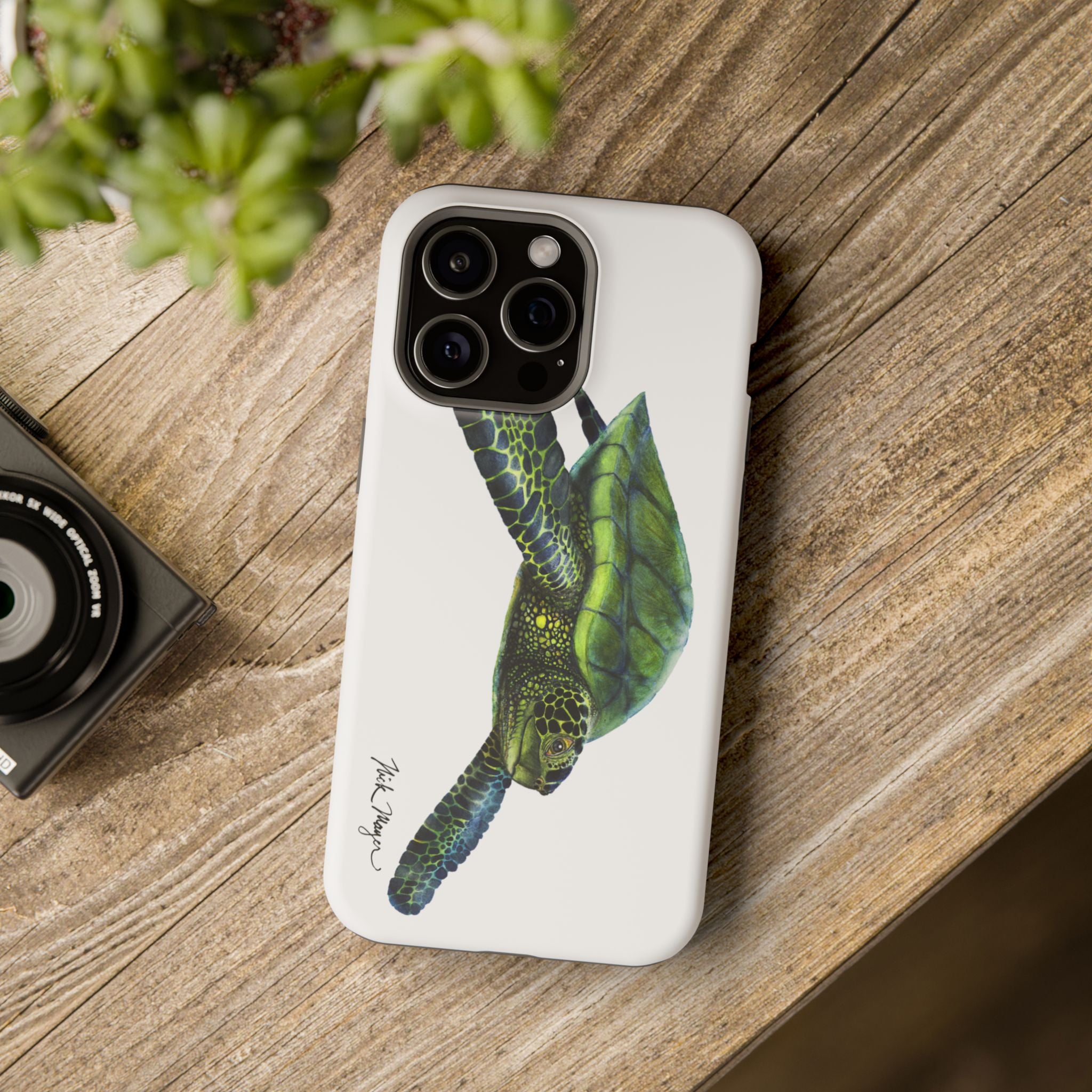 Green Sea Turtle MagSafe iPhone Case