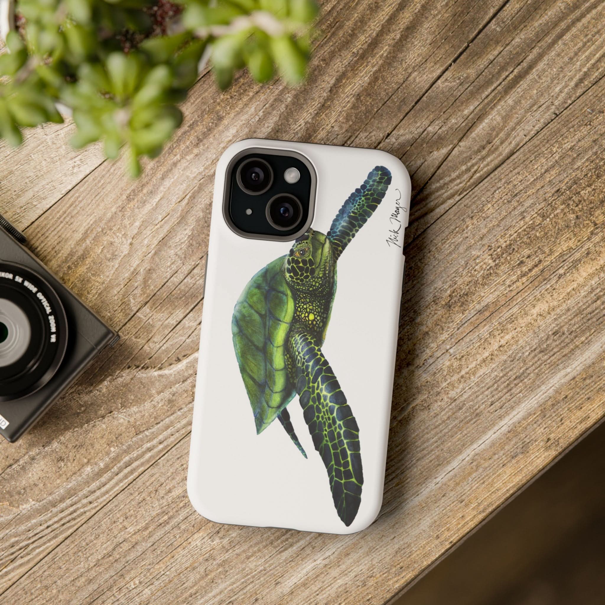 Green Sea Turtle MagSafe iPhone Case