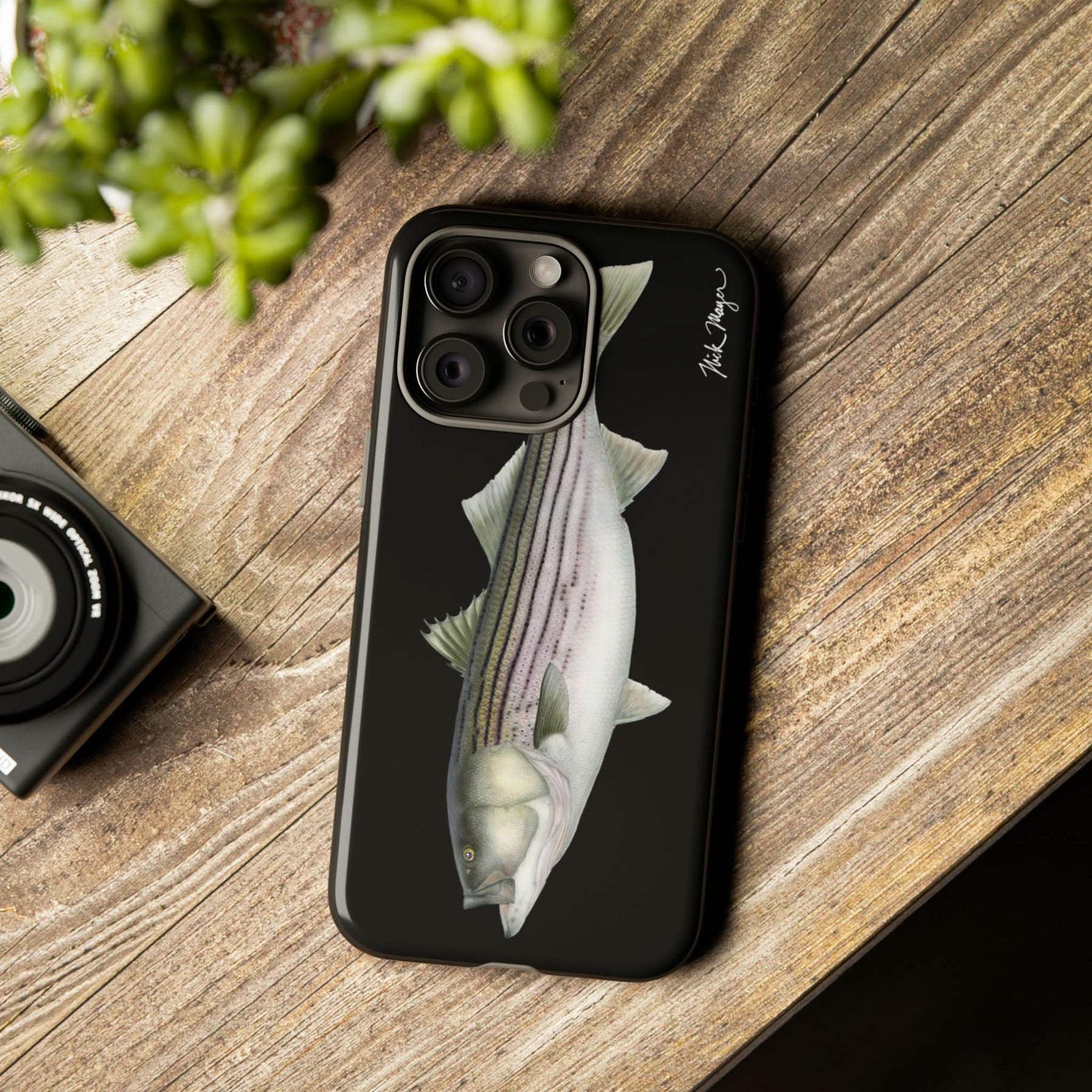 30lb Striper Black iPhone 15 Case