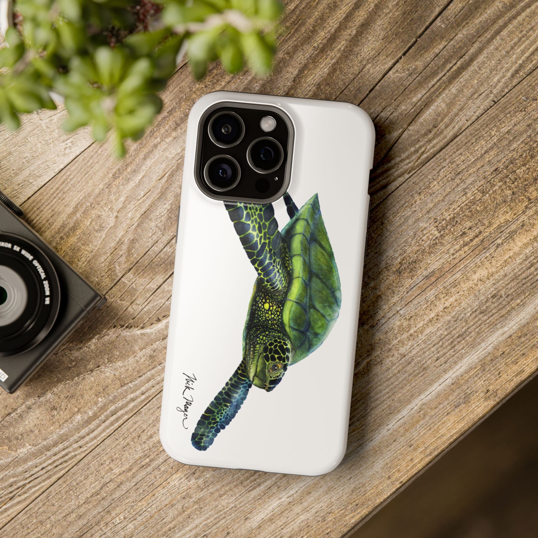 Green Sea Turtle MagSafe iPhone Case