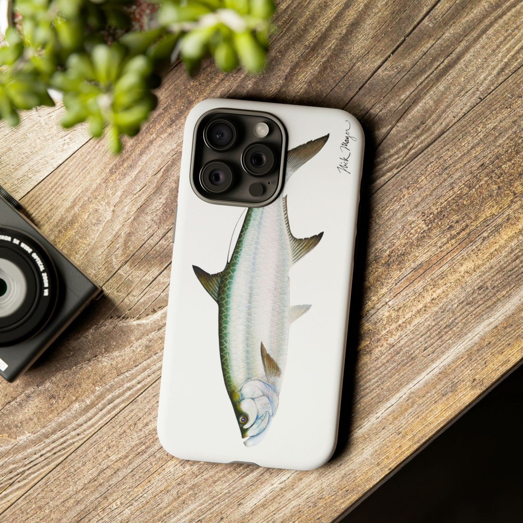Tarpon iPhone 15 Case