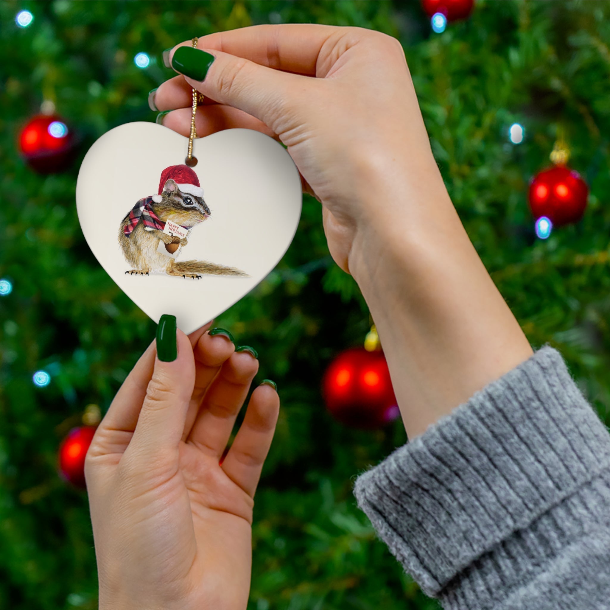 🎁 Holiday Chipmunk Ceramic Ornament (100% off)